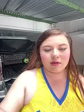 Snapshot of kitty__pinnk chatting on June 2026 06:02:01 PM kitty pinnk online show from June 2026 06:02:01 PM