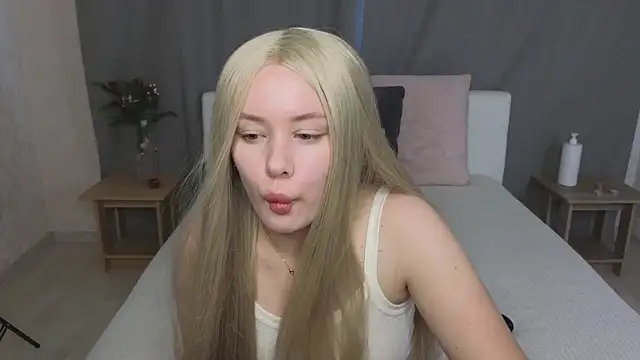 Snapshot of MelissaAvis chatting on July 2026 04:59:02 AM MelissaAvis online show from July 2026 04:59:02 AM