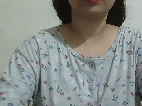 Snapshot of shivi_jaan chatting on July 2026 05:37:02 PM shivi jaan online show from July 2026 05:37:02 PM