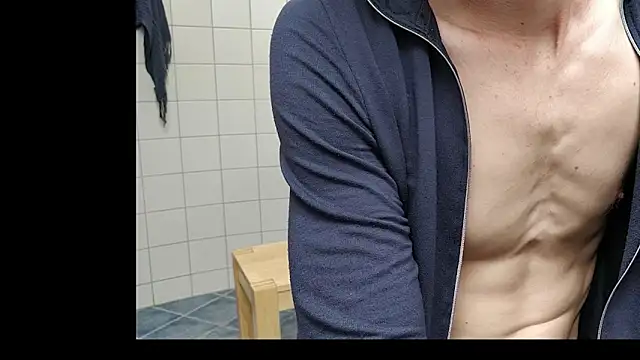 Snapshot of Luca_Sweet chatting on March 2026 01:28:01 PM Luca Sweet online show from March 2026 01:28:01 PM