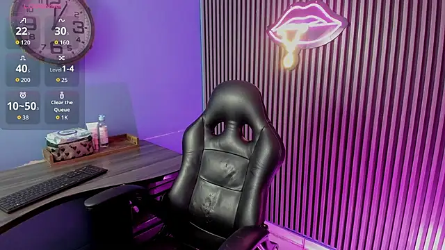 Snapshot of Luna_roose1 chatting on March 2026 01:00:01 PM Luna roose1 online show from March 2026 01:00:01 PM