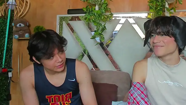 Snapshot of Max_gold chatting on March 2026 03:02:01 PM Max gold online show from March 2026 03:02:01 PM