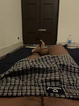 Snapshot of like_a_nud chatting on April 2026 06:16:01 PM like a nud online show from April 2026 06:16:01 PM