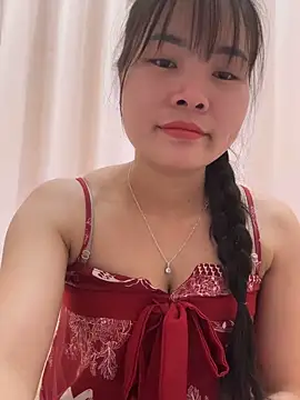 Naked-xx online show from May 2026 06:18:01 AM