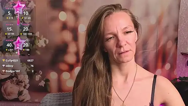 jesica mooonn online show from April 2026 05:10:02 PM