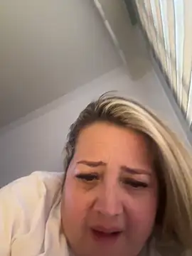 Snapshot of Martinacurvy_ chatting on March 2026 07:47:02 PM Martinacurvy online show from March 2026 07:47:02 PM