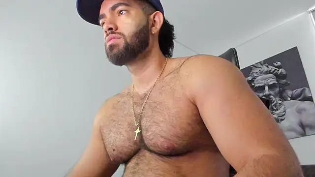 Snapshot of simonleon27 chatting on July 2026 12:09:01 PM simonleon27 online show from July 2026 12:09:01 PM