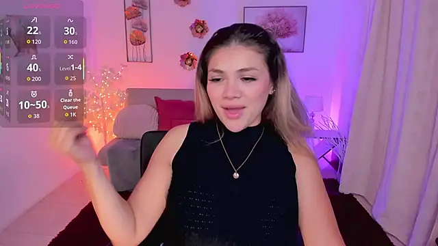 Sofia Velvetx online show from May 2026 10:29:01 PM