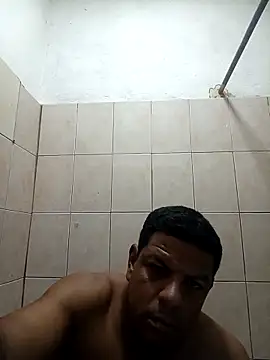 Danielleon12  online show from March 2026 02:11:01 AM