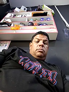 Danielleon12  online show from March 2026 07:13:02 PM