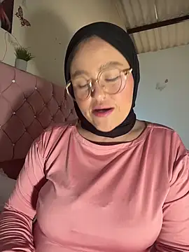 Marian fadel online show from June 2026 01:09:02 PM