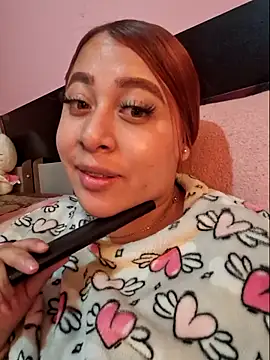 Snapshot of venuscopper chatting on June 2026 07:23:01 AM venuscopper online show from June 2026 07:23:01 AM