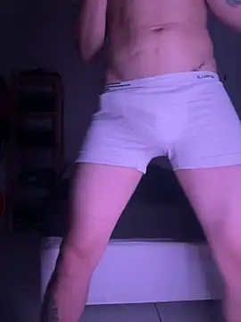 joaodopicao777 online show from April 2026 10:11:02 PM