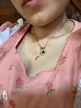 -Vaci- online show from May 2026 06:33:01 AM