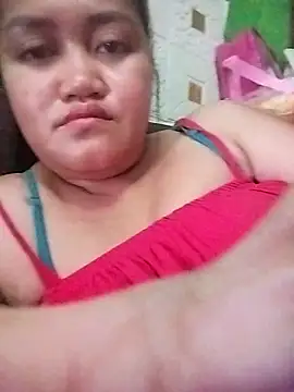 Snapshot of Wild_flower69 chatting on July 2026 04:05:02 AM Wild flower69 online show from July 2026 04:05:02 AM