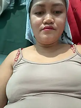 Snapshot of Wild_flower69 chatting on July 2026 04:38:02 AM Wild flower69 online show from July 2026 04:38:02 AM