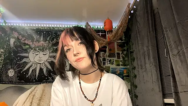 Snapshot of DancingDancingLove chatting on March 2026 09:25:01 PM DancingDancingLove online show from March 2026 09:25:01 PM