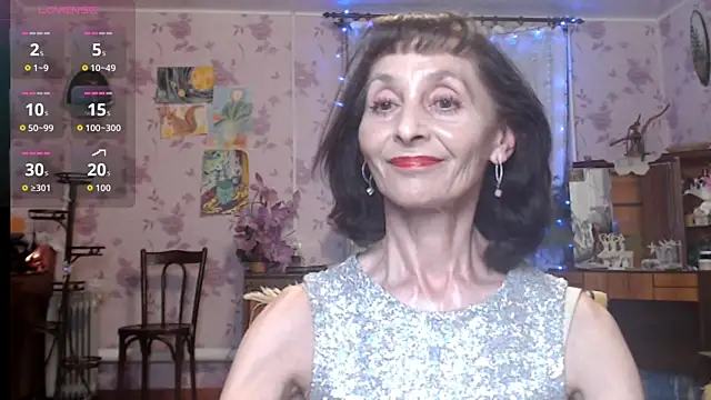 Snapshot of Shooting-Star- chatting on June 2026 05:43:02 PM Shooting-Star- online show from June 2026 05:43:02 PM