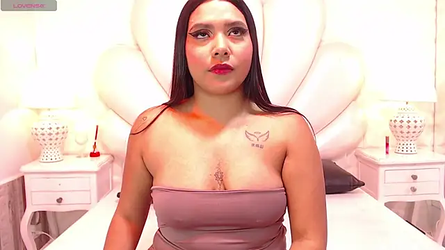 Snapshot of KimberlyBale chatting on June 2026 08:09:02 PM KimberlyBale online show from June 2026 08:09:02 PM
