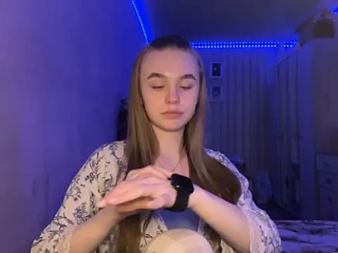 Snapshot of melissashineeee chatting on April 2026 02:12:01 PM melissashineeee online show from April 2026 02:12:01 PM