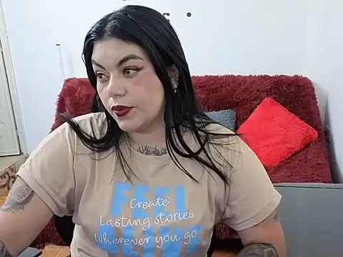 Snapshot of Karla_greenn chatting on June 2026 05:50:02 PM Karla greenn online show from June 2026 05:50:02 PM