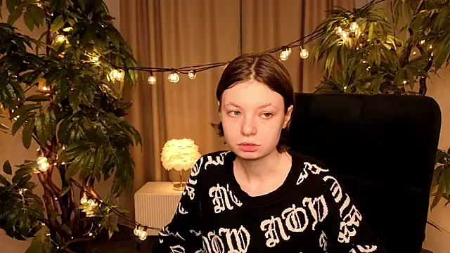 SusanPhelps online show from April 2026 02:03:02 PM