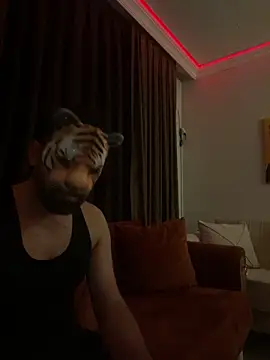 sena060 online show from April 2026 07:43:01 PM