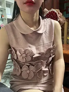 Snapshot of Phale2xx chatting on March 2026 01:38:01 AM Phale2xx online show from March 2026 01:38:01 AM