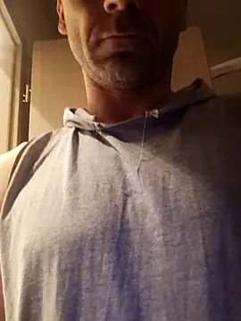 Snapshot of patriot6907 chatting on April 2026 01:39:01 AM patriot6907 online show from April 2026 01:39:01 AM