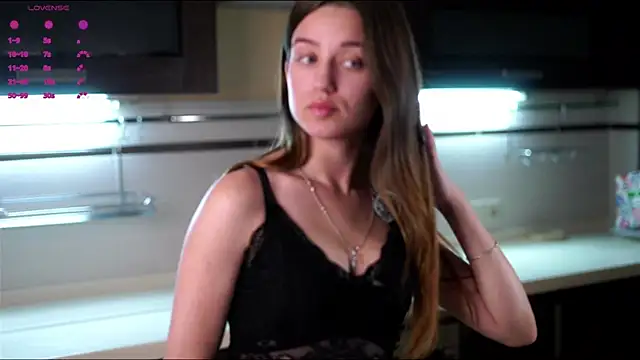 Snapshot of sinfulThea chatting on June 2026 11:14:02 AM sinfulThea online show from June 2026 11:14:02 AM