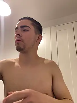 angel twinkk online show from April 2026 12:58:02 PM