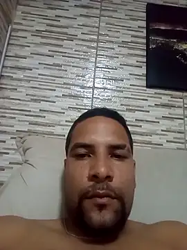 Tomajek95 online show from April 2026 01:22:02 PM