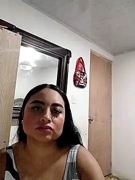 Aliceee bolton online show from April 2026 06:00:02 AM