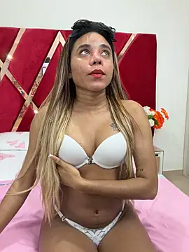  roxana Fox online show from April 2026 11:38:01 PM