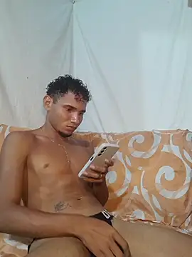 Snapshot of zack_evanz chatting on April 2026 01:17:02 AM zack evanz online show from April 2026 01:17:02 AM