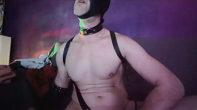 Snapshot of eldo1520 chatting on December 2025 03:22:01 AM eldo1520 online show from December 2025 03:22:01 AM