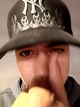 nico herrera   online show from April 2026 08:28:02 PM