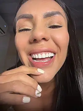 Snapshot of SofiParma chatting on July 2026 10:47:02 PM SofiParma online show from July 2026 10:47:02 PM
