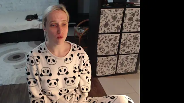 Snapshot of Sweet_hot_shrmp chatting on June 2026 02:02:02 AM Sweet hot shrmp online show from June 2026 02:02:02 AM