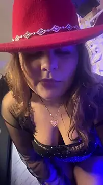 SaskiaDeluxe online show from April 2026 09:21:01 AM