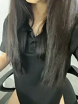 Annie nii online show from May 2026 08:57:02 PM