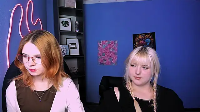 Snapshot of callmevivien chatting on April 2026 07:32:01 PM callmevivien online show from April 2026 07:32:01 PM