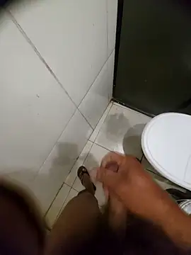 rnatinho67 online show from April 2026 09:29:02 AM