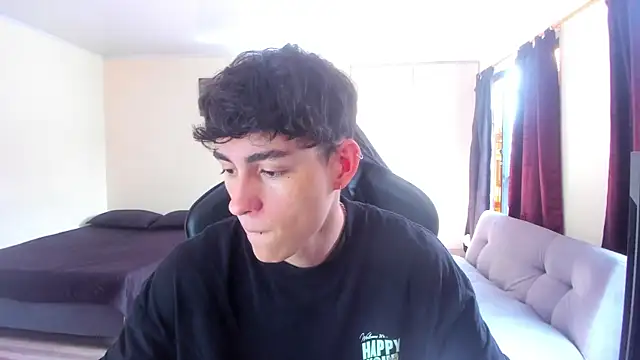 Snapshot of Luke_Chill chatting on May 2026 02:46:01 PM Luke Chill online show from May 2026 02:46:01 PM