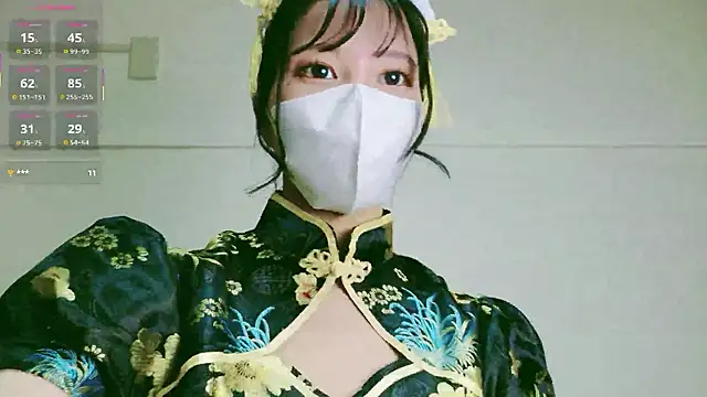 MISOSIRURICE online show from April 2026 01:02:02 PM