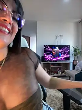 SeleneHale online show from July 2026 09:52:02 PM