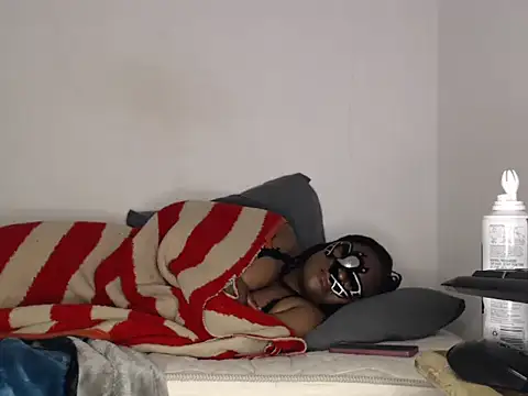 Snapshot of Lady_Dianaxx chatting on April 2026 07:58:02 PM Lady Dianaxx online show from April 2026 07:58:02 PM