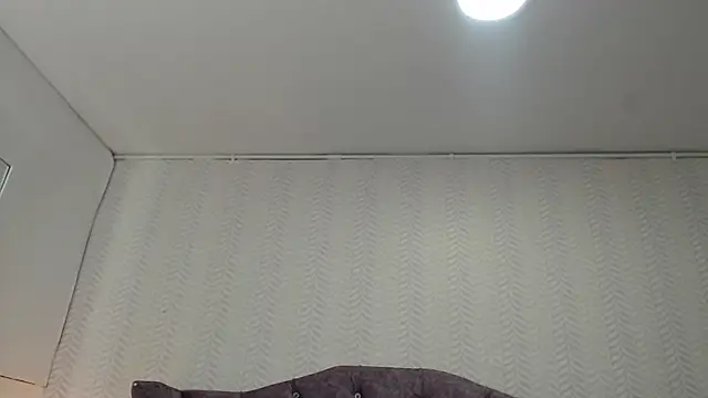 ViviJones online show from July 2026 12:31:01 PM