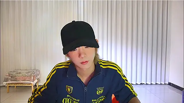 wumei-001 online show from April 2026 10:37:01 AM