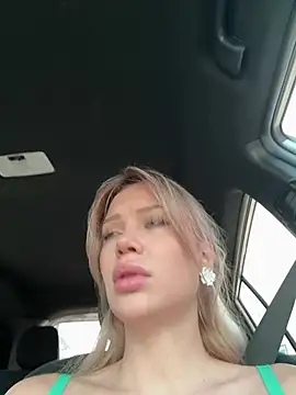 Girl-Mia online show from April 2026 05:38:01 AM